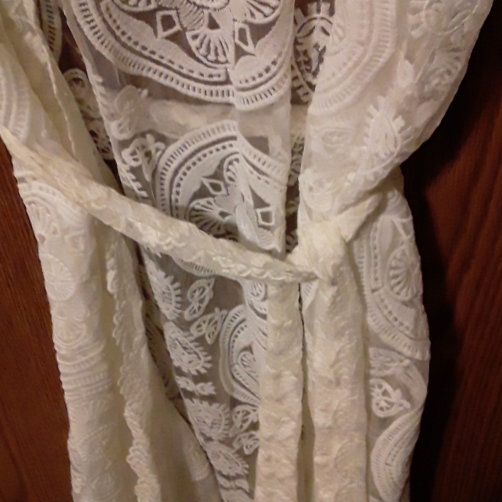 Lace mesh medallion kimono duster cover up - Picture 6 of 7